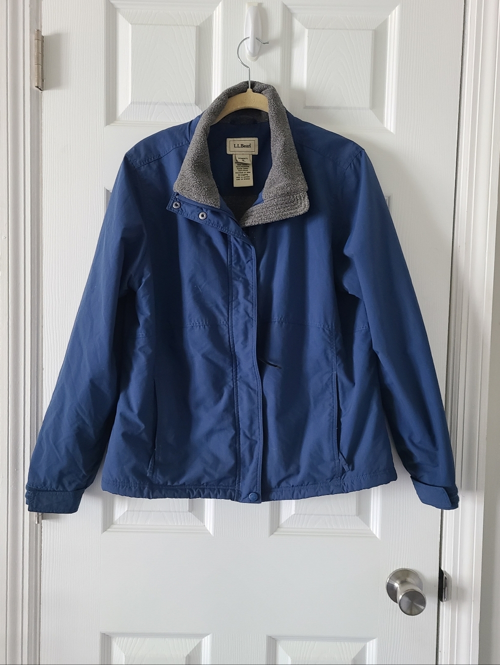 LL Bean Vintage Lined Windbreaker - Picture 2 of 4